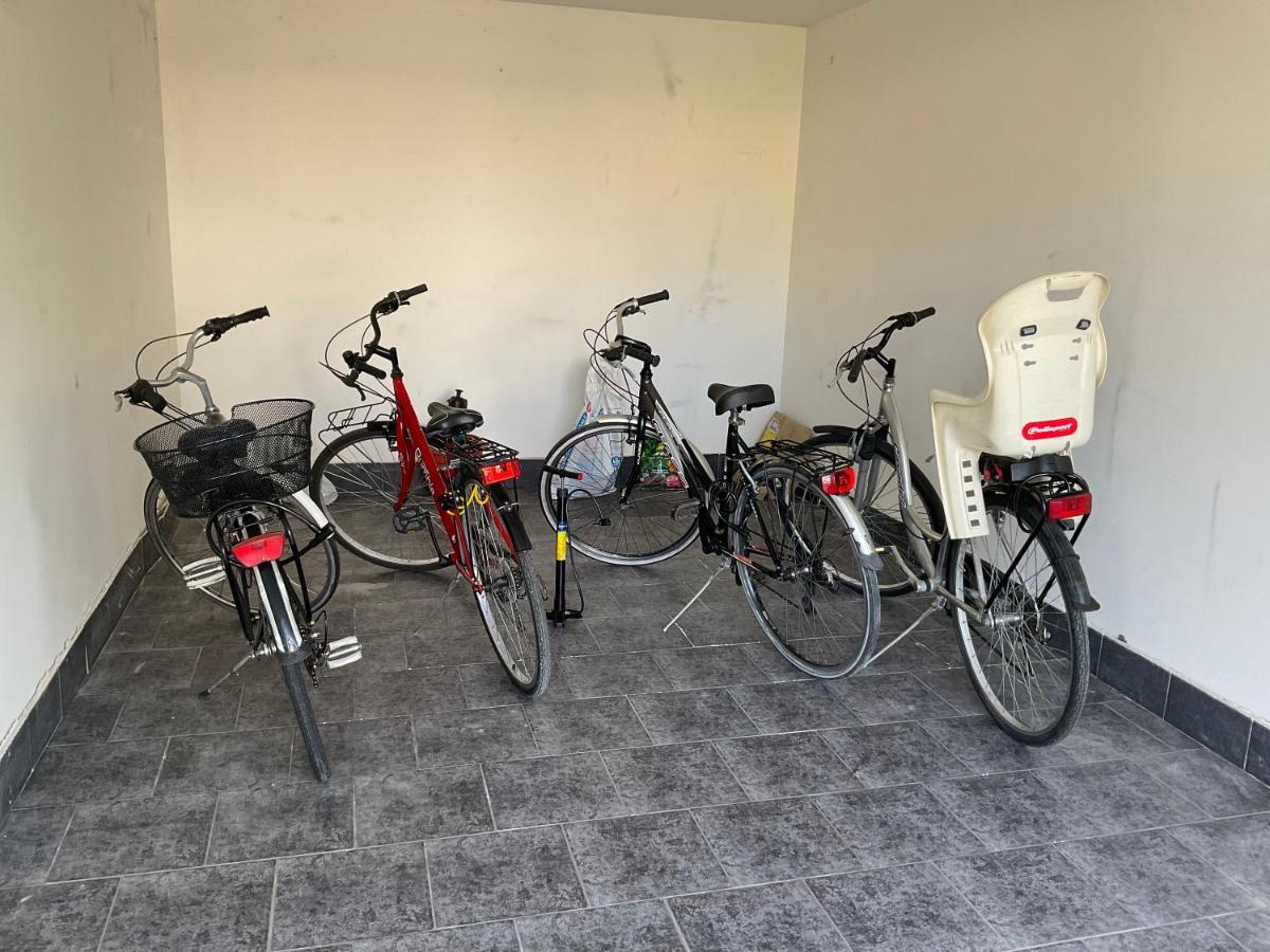 Attico Petfriendly Con Terrazzo, Via Del Borgo Apartment Montesilvano Marina Exterior foto